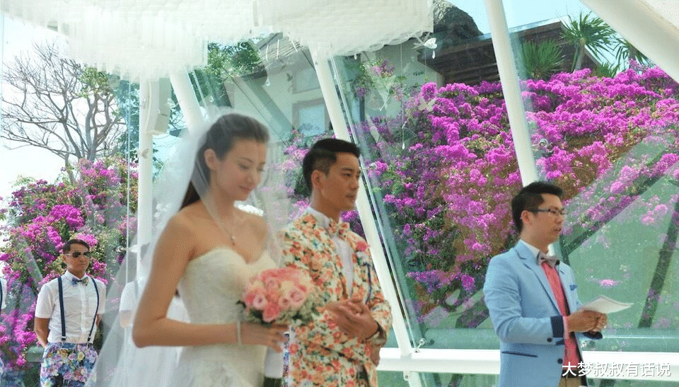 余文乐|黑帮千金女星甩余文乐退圈12年，嫁穷小伙成名表CEO“整年免工作”