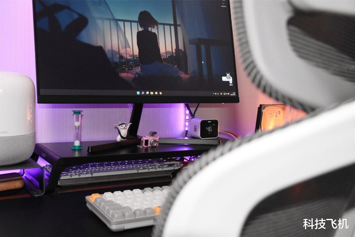 机械键盘|两平方米的快乐，打造特色的办公桌面，Lofree洛斐小浪键盘评测