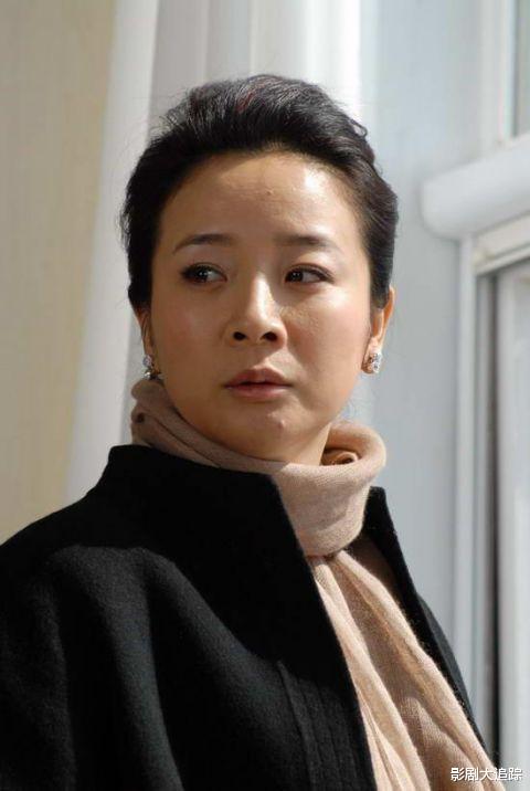 柳岩|国家一级演员婚内多次出轨，丈夫隐忍11年不离，知道后原因笑了！