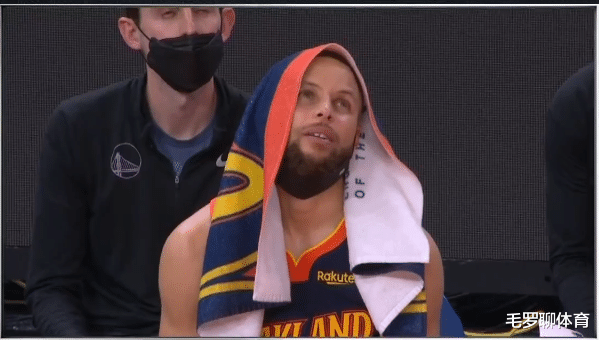 斯蒂芬·库里|库里空砍39+5+4！追梦格林却犯致命大错，无缘死磕联盟第一太可惜