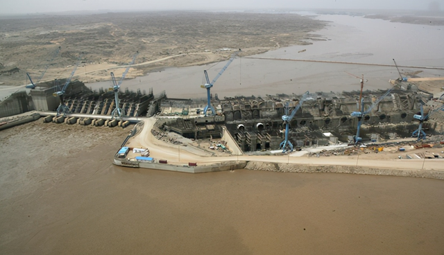 中國為蘇丹修建麥洛維大壩，比三峽還長四倍，為何修建？-圖4