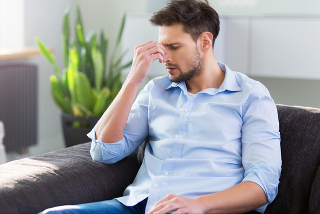 臀部|男性若出现这3个现象，要留意，说明衰老已经到来，要注意保养了