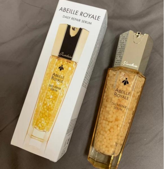 黑色素 抗初老精华，不选贵的，只选对的！