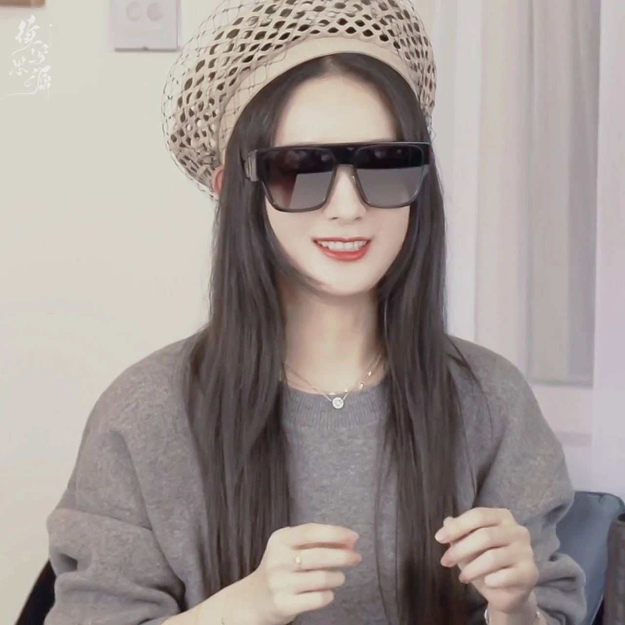 赵丽颖|赵丽颖壁纸:为什么这么多人喜欢颖宝,因为她满身黑料却无一实锤