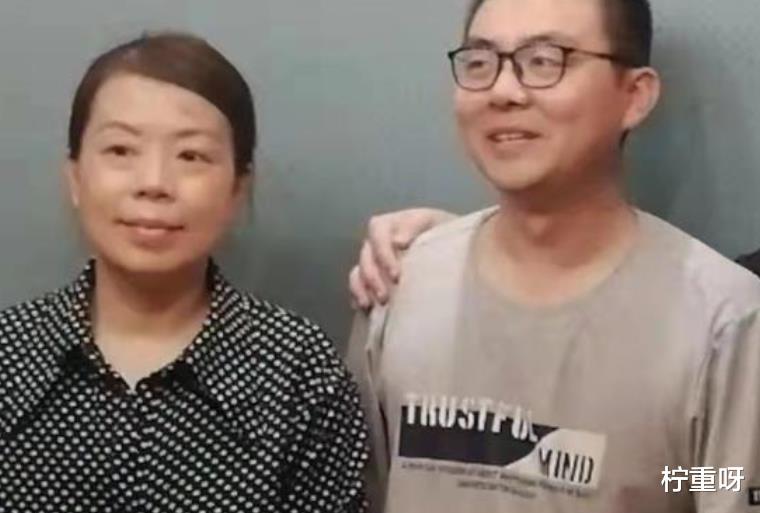 杜新枝道德绑架姚威,希望能为自己养老,律师称姚威没有赡养义务