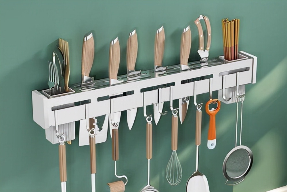 |以前不懂，瓶瓶罐罐堆灶台！其实厨房早该这样弄，干干净净又精致