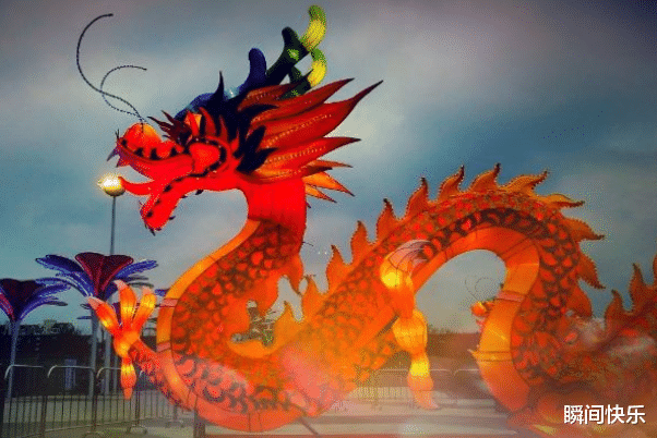 瞬间快乐|8月22日-9月3日，猴、龙、属蛇运势攻略，吉星高照，鸿运当头，事业兴旺