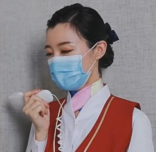 小小星座解说屋|杭州郑女士刚火就凉?两大败笔:着急变现和一直戴口罩