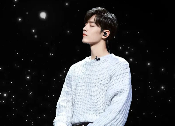 宋智雅|肖战压箱底照片好青涩，粉丝表示：想看战战高中时期的箱底照