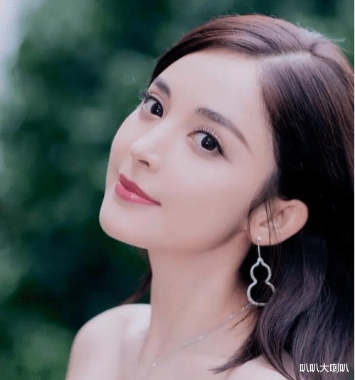 古力娜扎|古力娜扎被发新歌，这也太尴尬了吧！