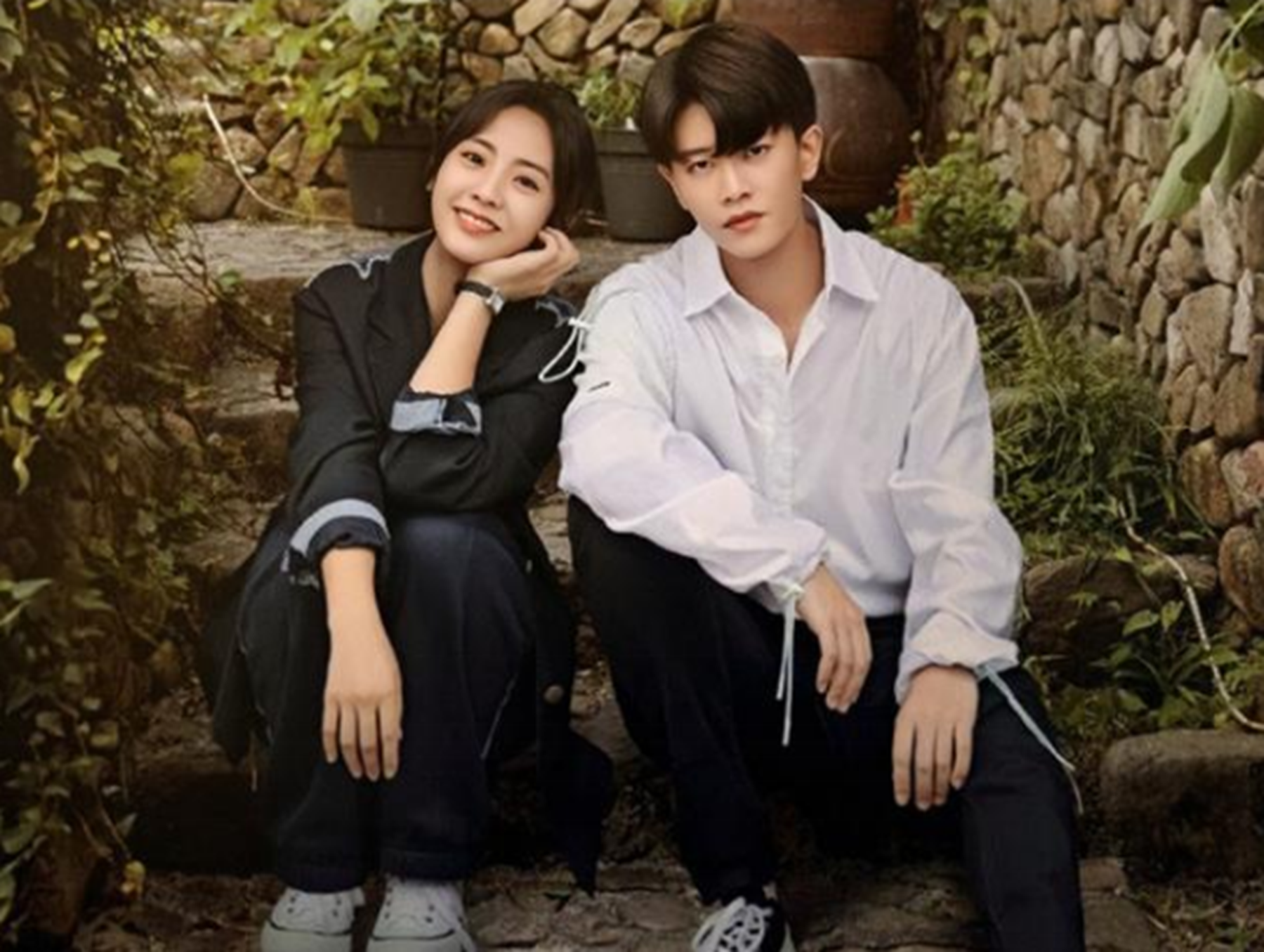 任嘉伦|任嘉伦即将迎来霸屏，4部精品新剧待播，女主都是当红小花