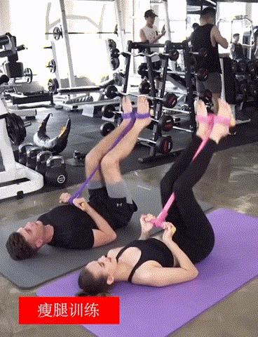 运动|美国“真人芭比”模特,身材比例恰到好处,坚持1项运动收获大