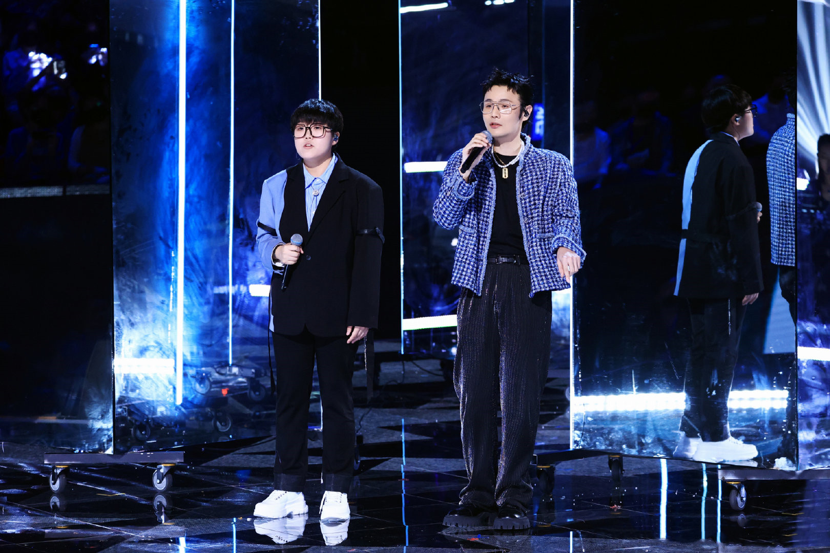 毕雯珺|《中国好声音》太现实了，只有李克勤发文告别，另外4个导师沉默