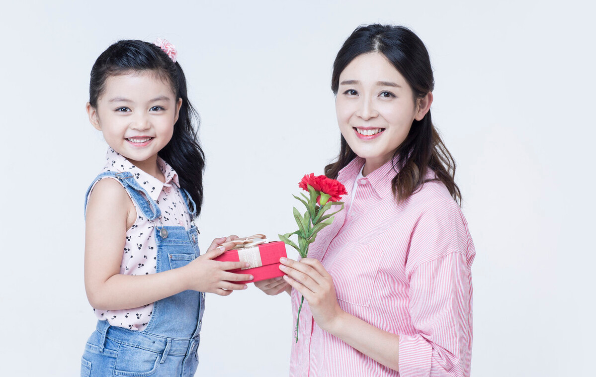 母婴参考|父母的三种做法，孩子的四种征兆，暗示娃将来容易没出息