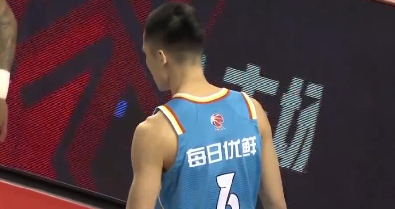 广州队|100-117，广州队11-0开局仍惨败，郭士强赛后很郁闷，结束4连胜