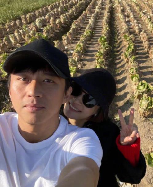 孙俪|邓超究竟做了什么？居然把孙俪的毛笔用打结了！