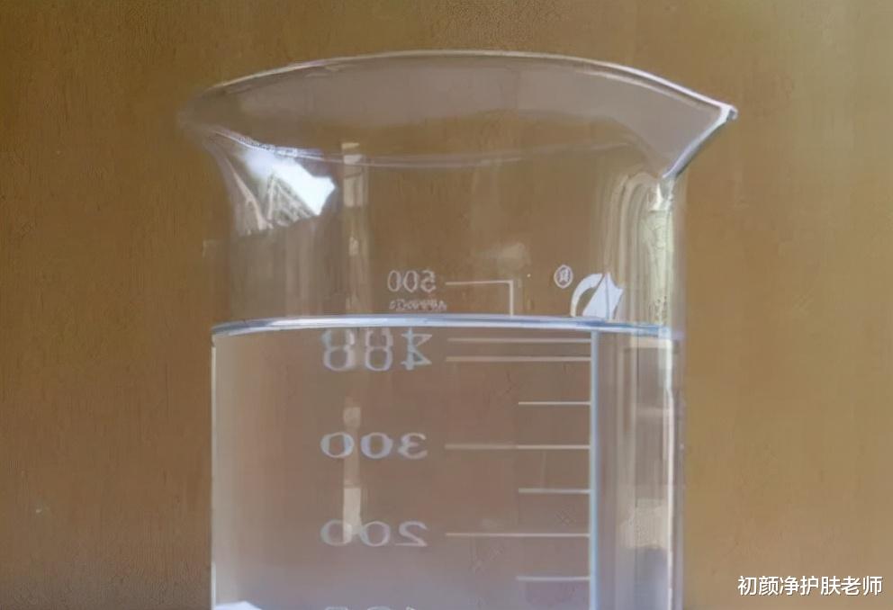 护肤品 护肤常见的七大误区，很多人都理解错了，难怪用大牌也没效果！