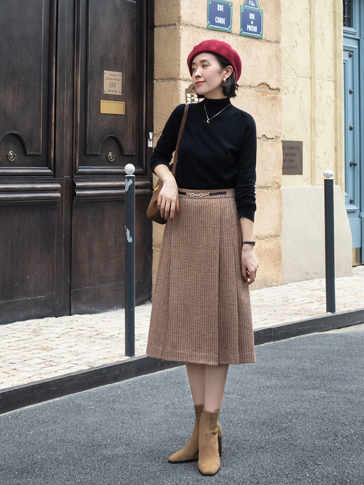 何有强 说实话，你低估了针织毛衣！这几种搭配高级又保暖，适合40岁女人