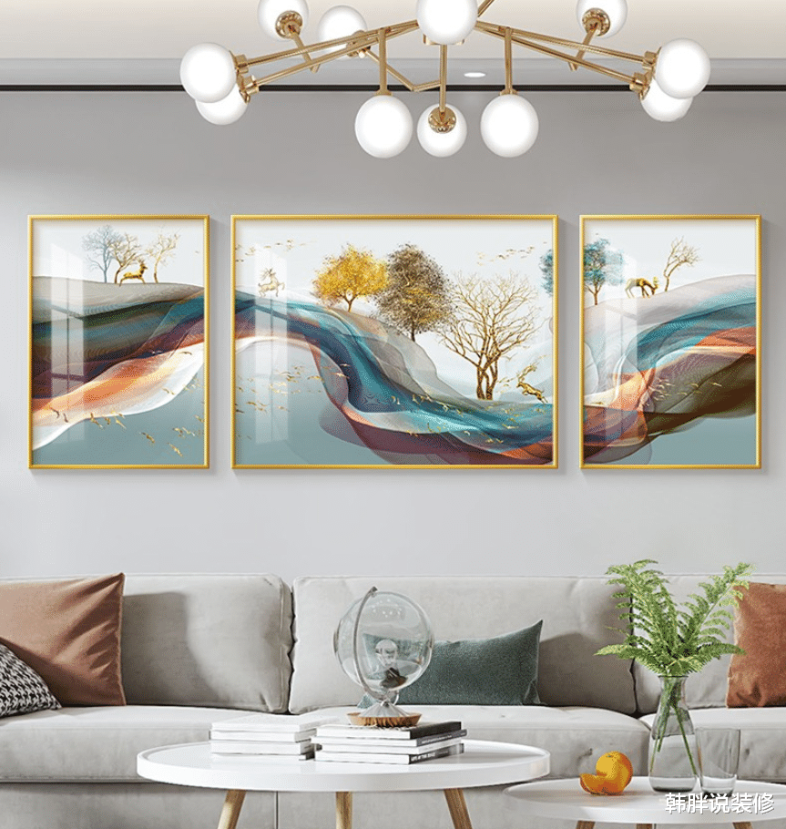 背景墙挂画怎么选?分享5个挑选的小技巧,让你家墙面颜值翻倍