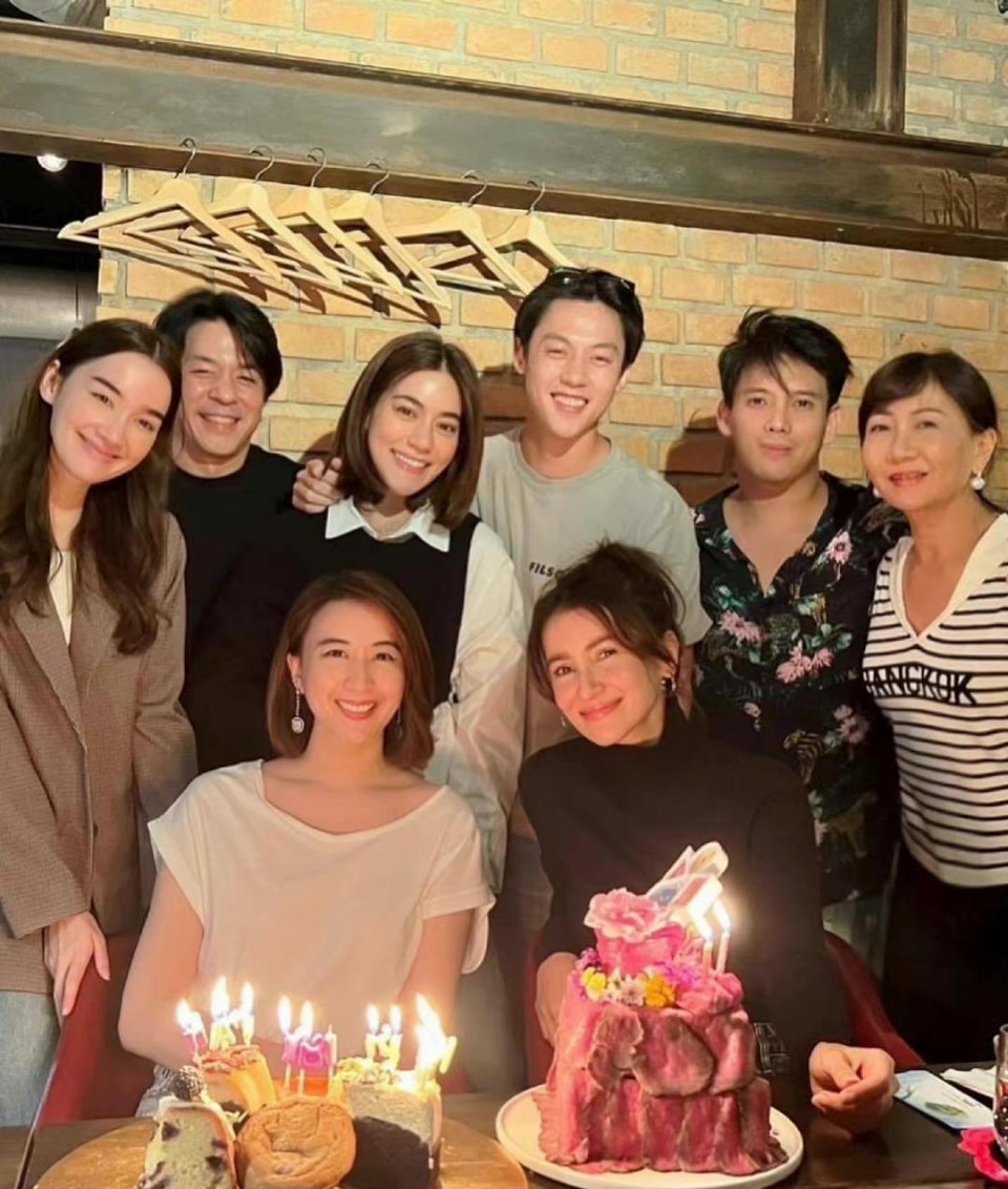 王一博|泰星Mark承认，为女友Kim准备求婚惊喜，希望拥有一个完美的婚礼！