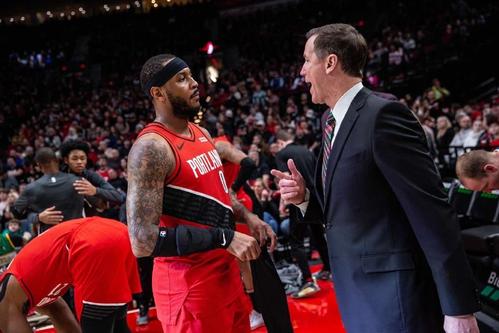 金靴|爆砍25分的“甜瓜”不甜?底薪的卡梅隆安东尼还要做到什么程度?