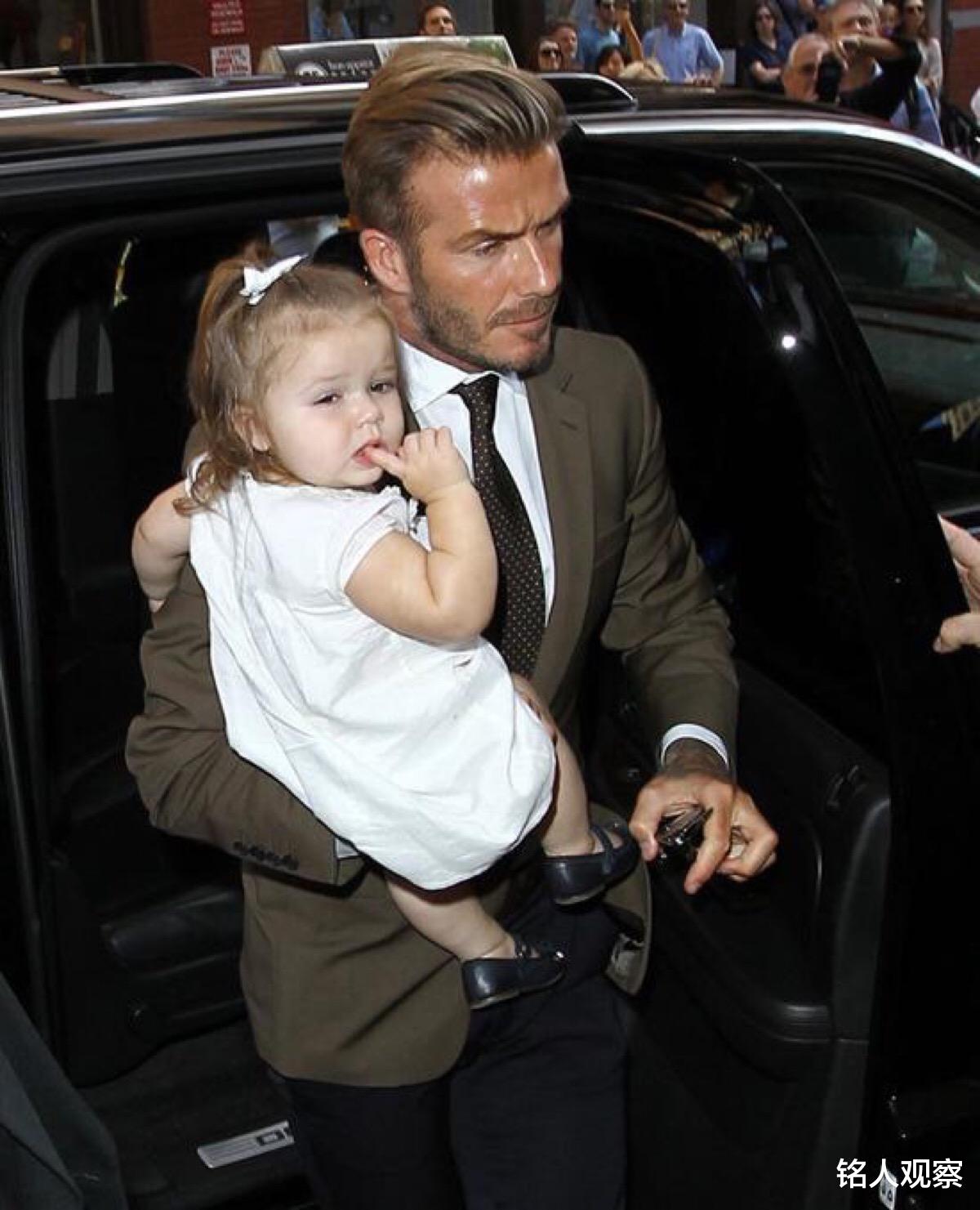 小贝|“球坛公主”贝小七：最会投胎的孩子，家族资产让英国女王羡慕！