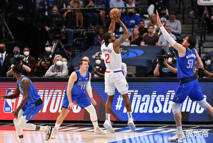 勒布朗·詹姆斯|全力卡45分一战封神!中投16中13打爆东契奇,全力詹看到他都脸红