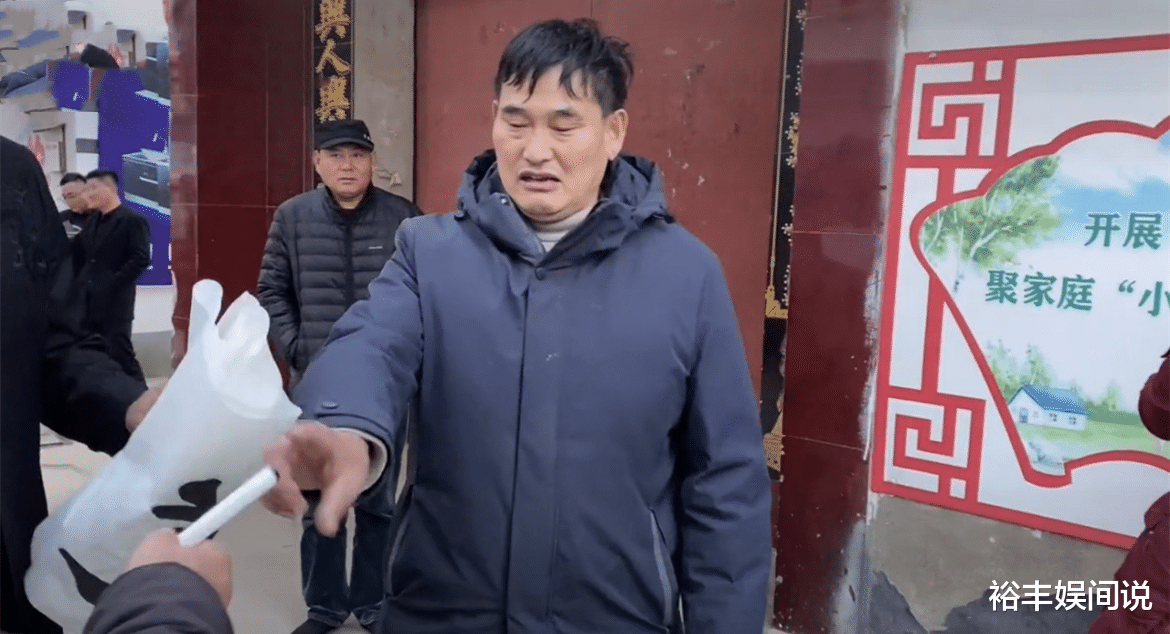 朱之文|朱楼村直播基地曝光，占地千余平，网曝原是大衣哥为陈亚男准备