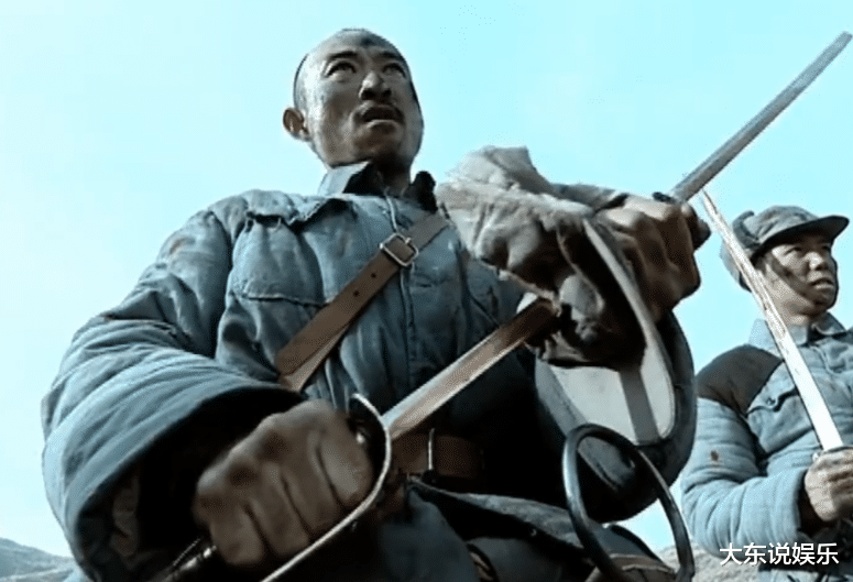 亮剑|亮剑：都叫骑兵，前者是拿命换命的战士，后者是娱乐大众的笑柄？
