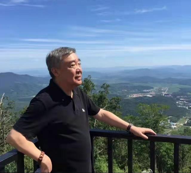 师胜杰|相声演员师胜杰，去世3年后，女儿定居美国，妻子的坚持让人泪目