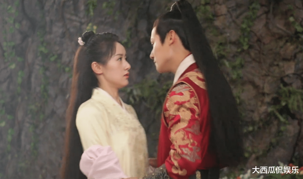 袁冰妍|袁冰妍新甜宠剧来袭，搭档“小鲜肉”展现花式高能爱情，CP照虐人