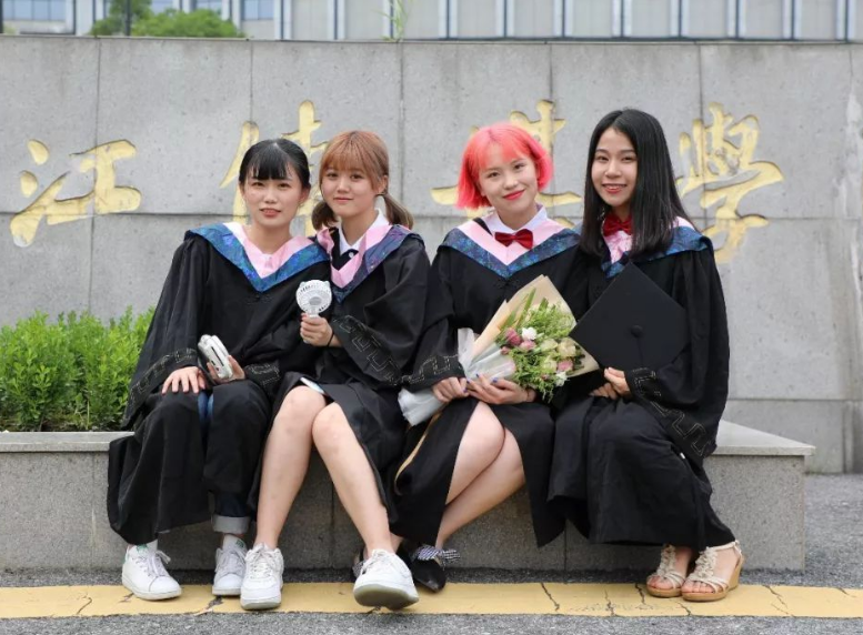 国企|又一国企招聘，新职工平均月薪6000，福利好还体面，学生有福了