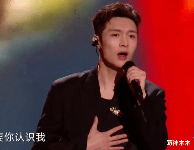 丁美兮|跨年晚会顶流也翻车！王一博胖到不见下颌线，杨幂“夹子音”被嘲