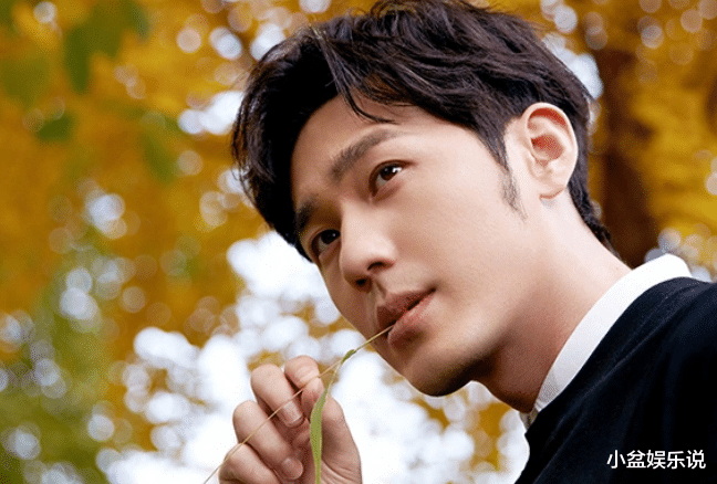 半生缘|他的演技很不错，长相也很好，是很多女生心目当中的白马王子