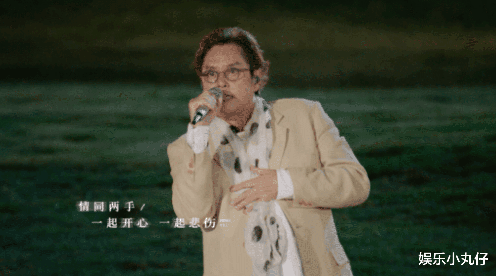 谭咏麟|谭咏麟睡粉后续！女方男友再爆猛料，晒穿衣照和聊天记录力证实锤