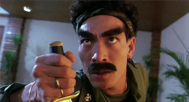 僵尸道长|67岁“僵尸道长”复出拍戏，暴发户气质被群嘲：在家养老不行？