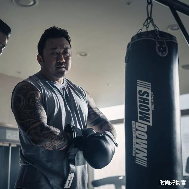 陈妙瑛|韩国美女艺正花,被大19岁肌肉大叔俘获,网友:健身真的可以脱单