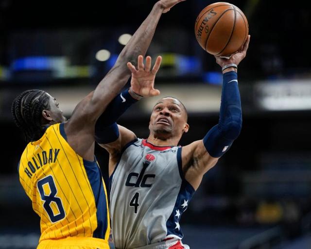 威斯布鲁克|三双历史第一，赛后将比赛用球带走的威少需要支付步行者费用吗？