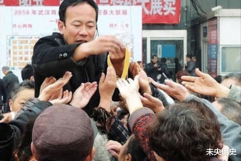 一连环骗局在多地发生,因“免费领鸡蛋”引起?提醒家里人别中招