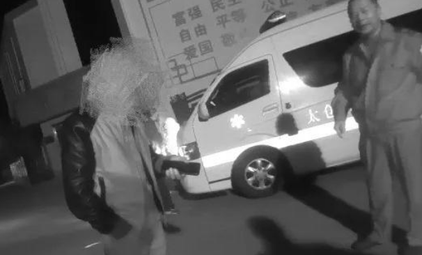 社会热点传播正能量 男子一个月拨打23次120,入院后却神秘溜走!真相让人无语