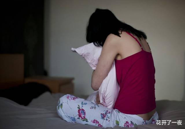25岁女孩去西藏旅游,被30岁男子强行“同居”,事后:我想你