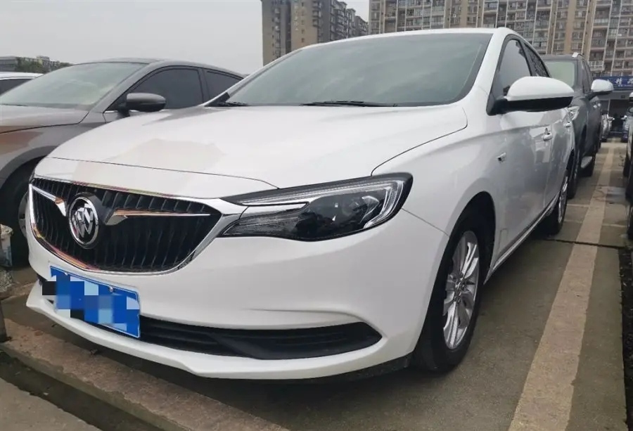 社会很简单 我算是看透了！10万块根本买不到好车！选车难，穷人选车更难