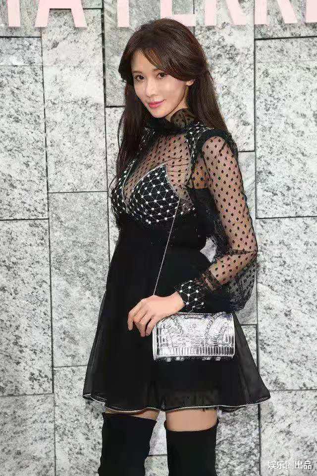 林志玲|林志玲生活照火了，3小时阅读量破20万，穿衣品位引起热议