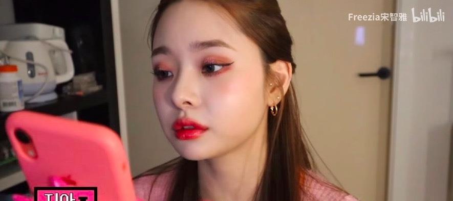 宋智雅 让男人沦陷，让女人大呼人间清醒的韩国妹子，因为一个恋综爆火
