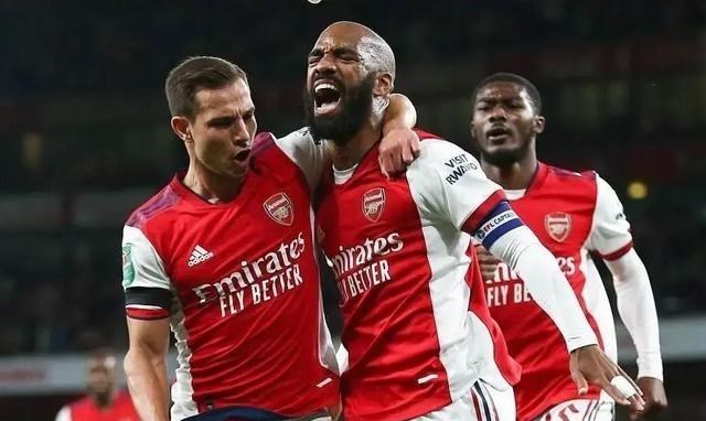 一个人的夜晚 总价1.1亿欧!AC米兰青睐西班牙新星,国米锁定两大王牌,争冠军