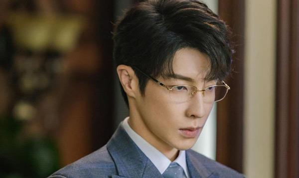 程亦治|小爆料：李现、高瀚宇、赵丽颖