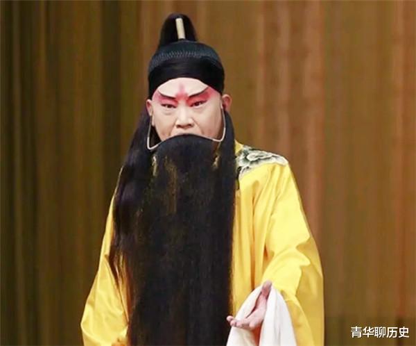 郭德纲|郭德纲多次索要蟒袍“被拒”:6位数一件的蟒袍,究竟好在哪里?