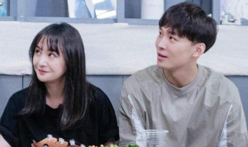 郑爽|不平衡？郑爽税务事件曝出后，范冰冰发文表态世界不公平