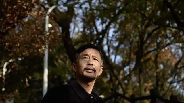 流浪大师|“流浪大师”沈巍终回应结婚传闻：从爆红到落寞，他经历了什么？