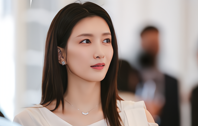 西装|“儿媳,我的房给小叔子了,我搬你家住”“房租两千,押一付三”